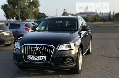 Внедорожник / Кроссовер Audi Q5 2016 в 