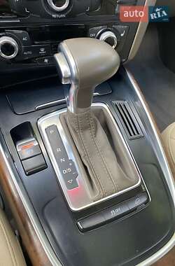 Внедорожник / Кроссовер Audi Q5 2013 в 