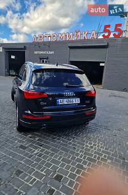 Внедорожник / Кроссовер Audi Q5 2015 в Каменском