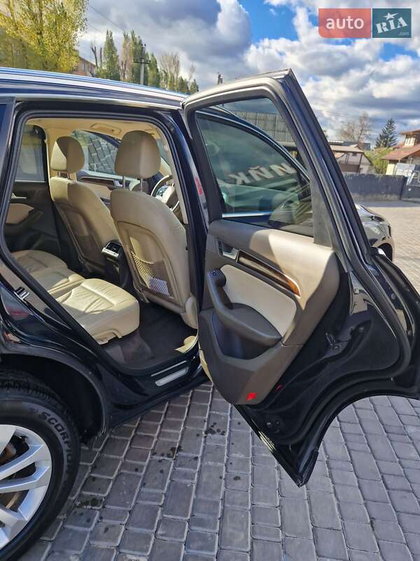 Внедорожник / Кроссовер Audi Q5 2015 в Каменском
