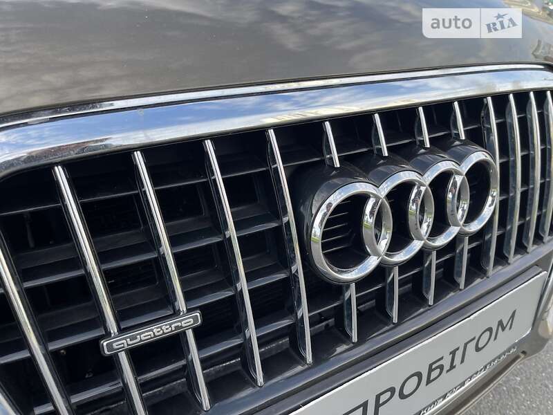 Позашляховик / Кросовер Audi Q5 2012 в Києві