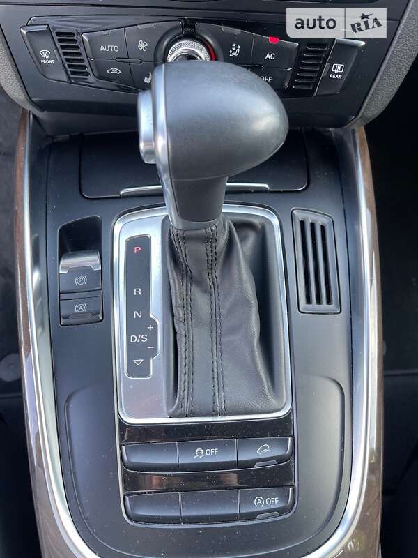 Позашляховик / Кросовер Audi Q5 2012 в Києві