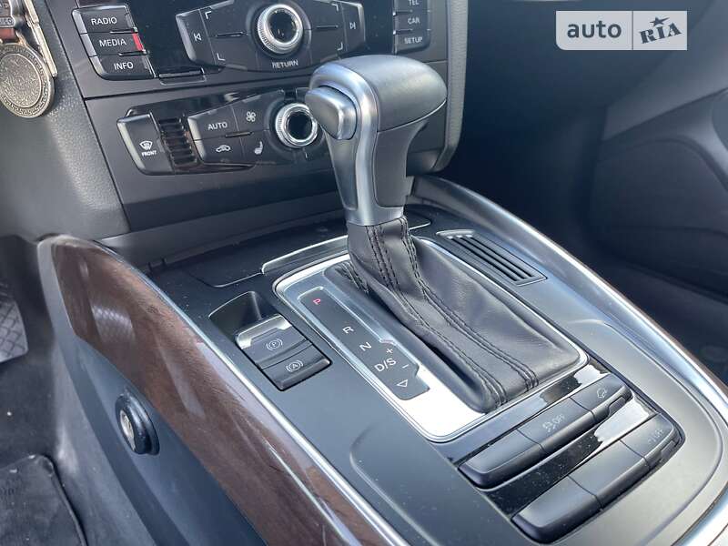 Позашляховик / Кросовер Audi Q5 2012 в Києві