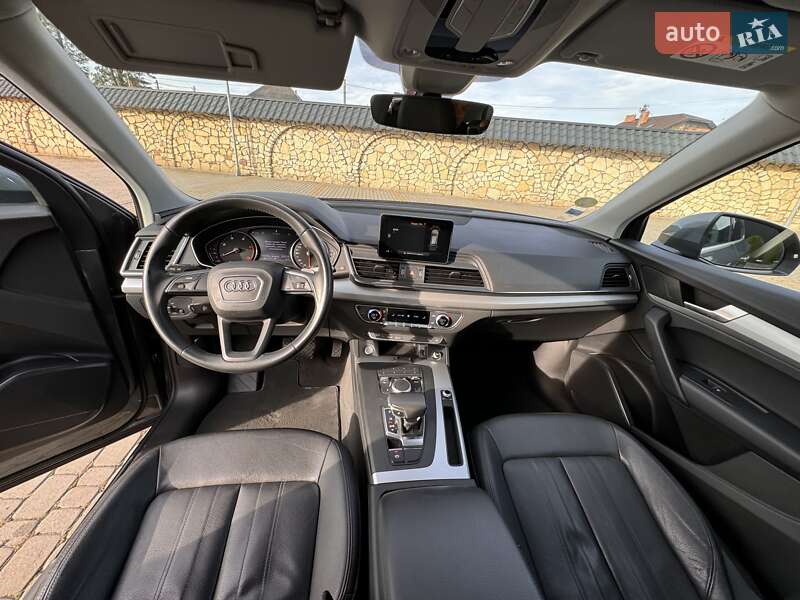 Внедорожник / Кроссовер Audi Q5 2020 в Львове