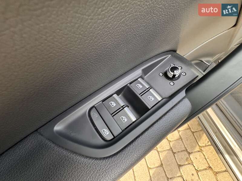 Внедорожник / Кроссовер Audi Q5 2020 в Львове
