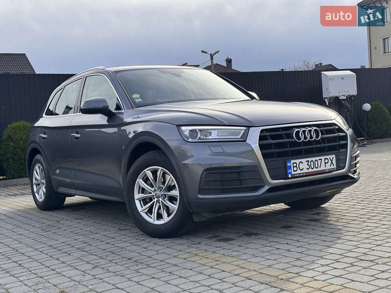 Внедорожник / Кроссовер Audi Q5 2020 в Львове