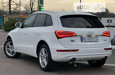 Внедорожник / Кроссовер Audi Q5 2012 в 