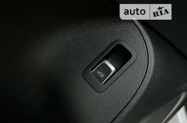 Внедорожник / Кроссовер Audi Q5 2012 в 