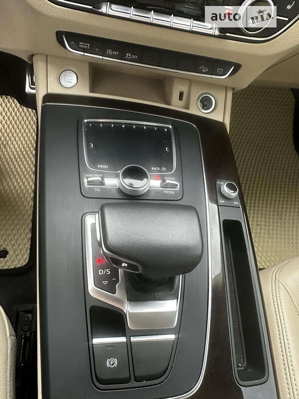 Позашляховик / Кросовер Audi Q5 2018 в Вінниці фото 19 Позашляховик / Кросовер Audi Q5 2018 в Вінниці