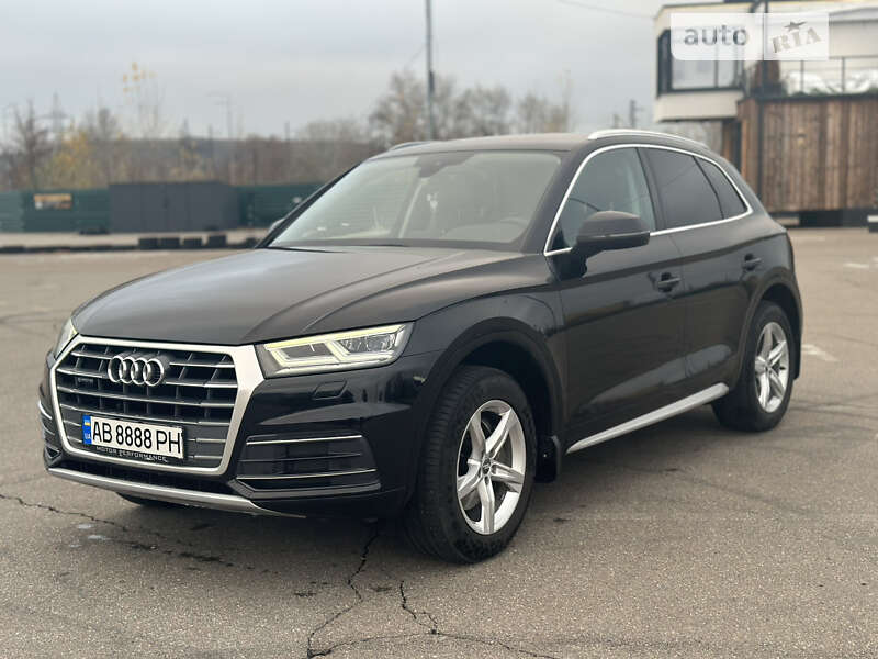 Внедорожник / Кроссовер Audi Q5 2017 в Виннице