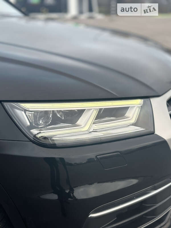 Внедорожник / Кроссовер Audi Q5 2017 в Виннице