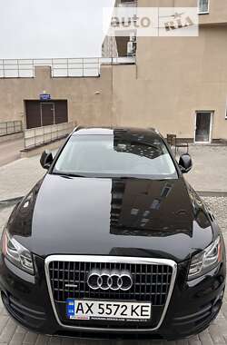 Внедорожник / Кроссовер Audi Q5 2012 в 