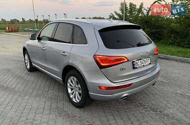 Внедорожник / Кроссовер Audi Q5 2015 в 