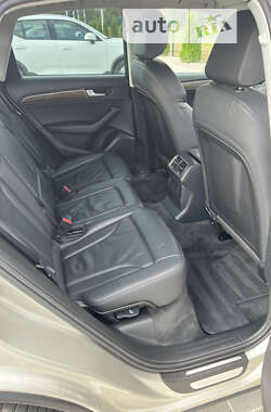 Внедорожник / Кроссовер Audi Q5 2013 в 