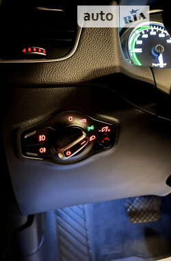 Внедорожник / Кроссовер Audi Q5 2013 в 