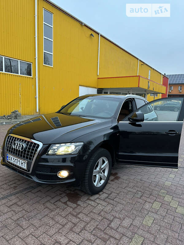 Внедорожник / Кроссовер Audi Q5 2012 в Хмельницком