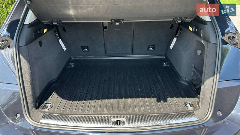 Внедорожник / Кроссовер Audi Q5 2012 в Днепре