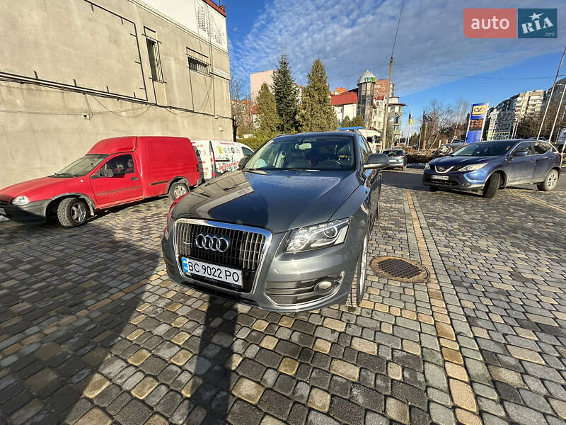 Внедорожник / Кроссовер Audi Q5 2011 в Львове
