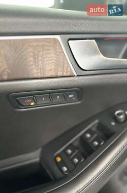 Внедорожник / Кроссовер Audi Q5 2011 в Киеве