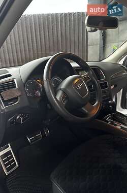 Внедорожник / Кроссовер Audi Q5 2011 в Киеве