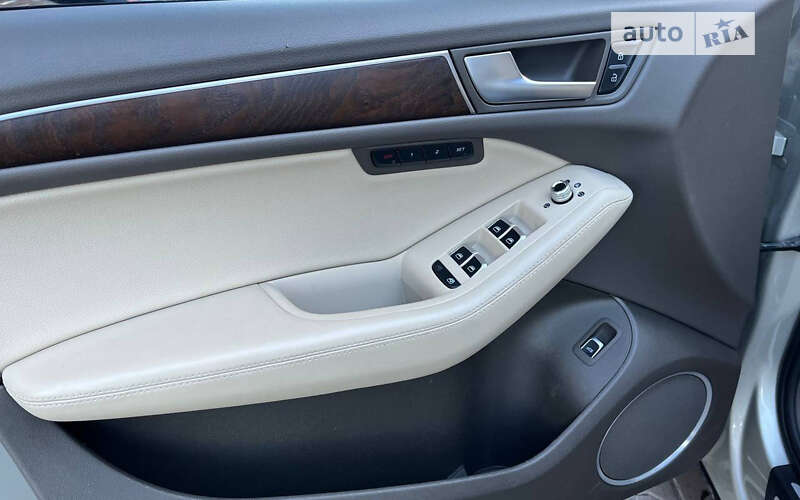 Внедорожник / Кроссовер Audi Q5 2016 в Черновцах