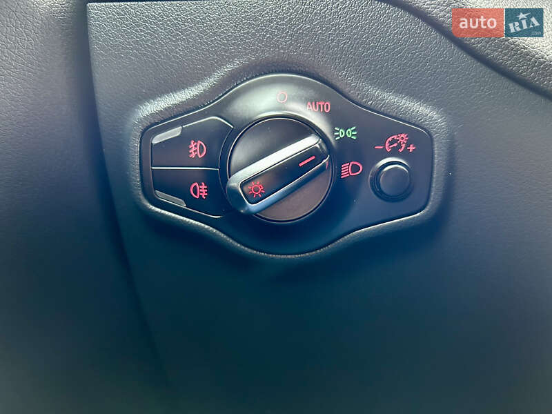Внедорожник / Кроссовер Audi Q5 2013 в Львове