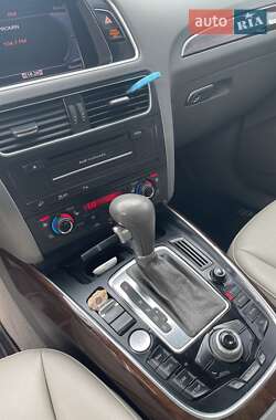Внедорожник / Кроссовер Audi Q5 2012 в 