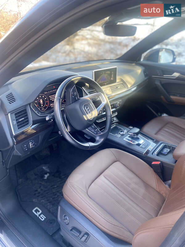 Внедорожник / Кроссовер Audi Q5 2018 в Смеле
