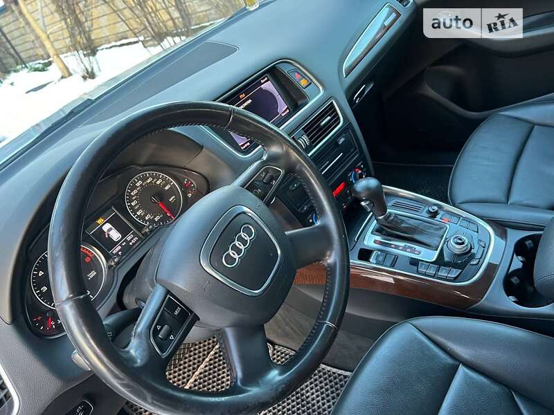 Позашляховик / Кросовер Audi Q5 2012 в Бродах