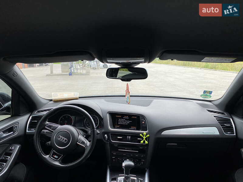 Позашляховик / Кросовер Audi Q5 2015 в Києві
