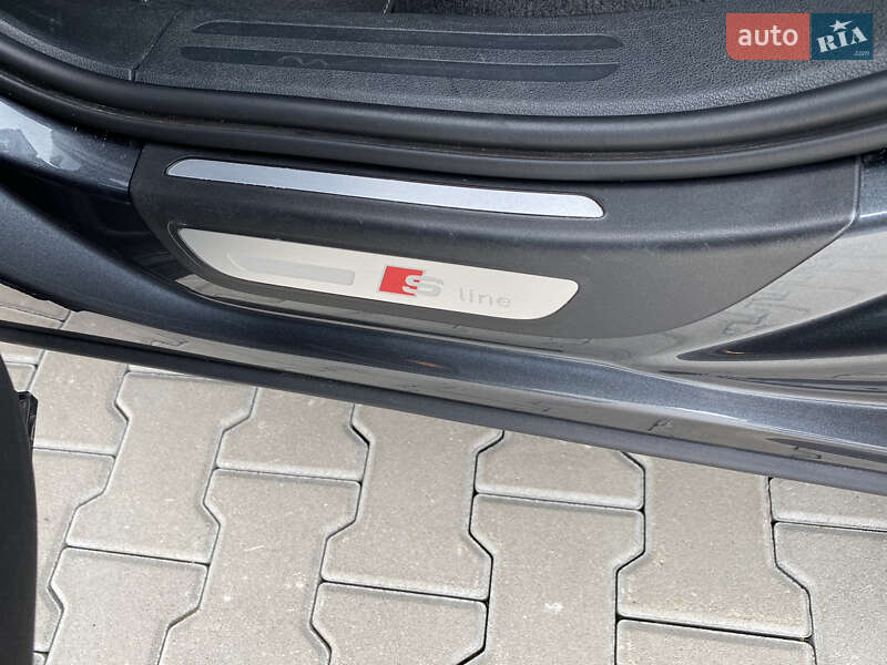 Позашляховик / Кросовер Audi Q5 2015 в Києві