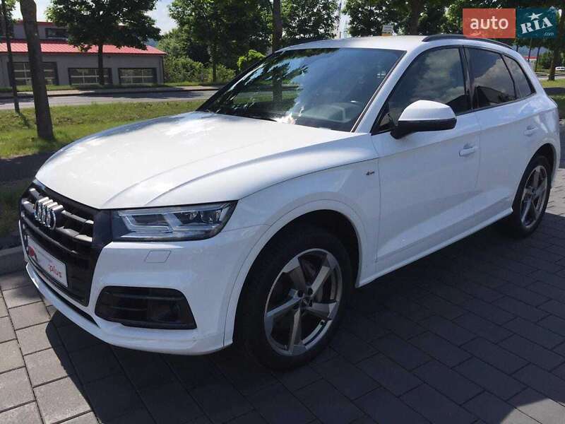 Внедорожник / Кроссовер Audi Q5 2018 в Киеве