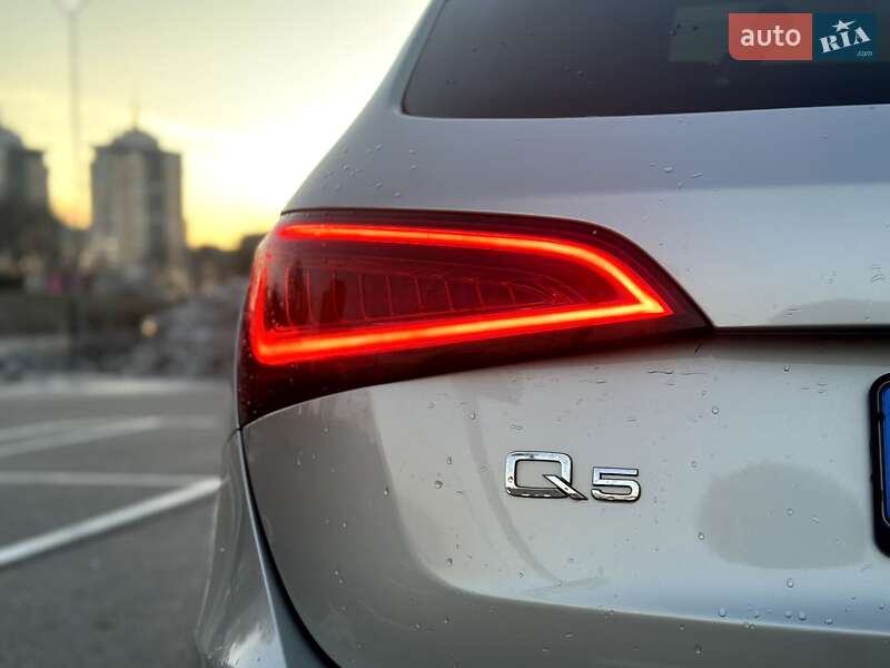 Внедорожник / Кроссовер Audi Q5 2016 в Киеве