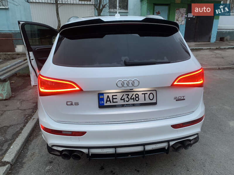 Позашляховик / Кросовер Audi Q5 2016 в Дніпрі