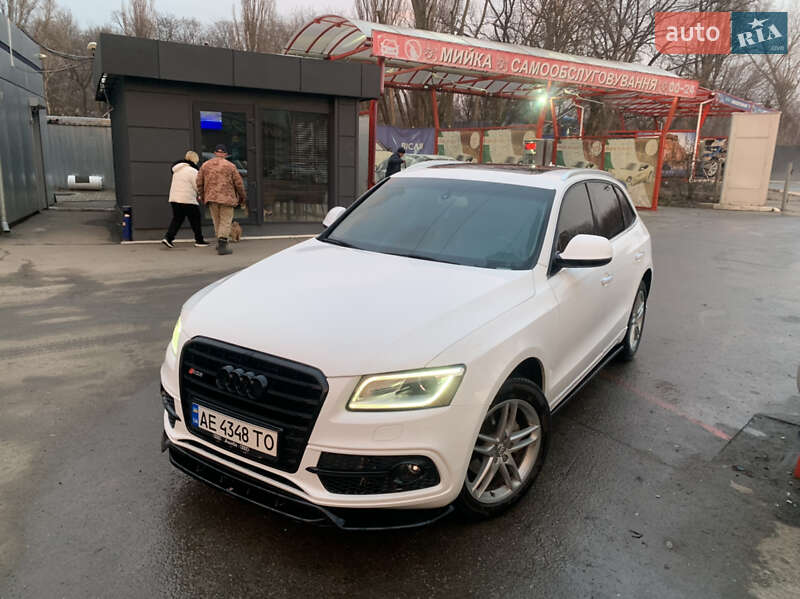Позашляховик / Кросовер Audi Q5 2016 в Дніпрі