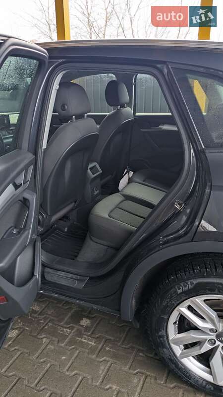 Внедорожник / Кроссовер Audi Q5 2019 в Хмельницком