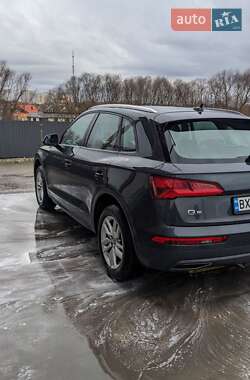 Внедорожник / Кроссовер Audi Q5 2019 в 
