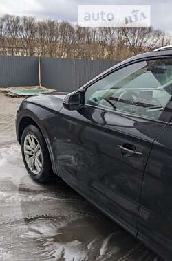 Внедорожник / Кроссовер Audi Q5 2019 в Хмельницком