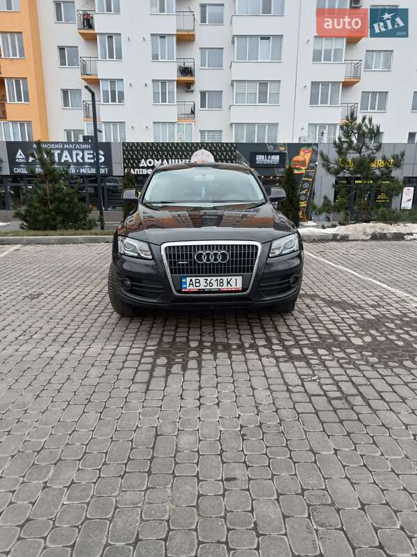Внедорожник / Кроссовер Audi Q5 2009 в Виннице