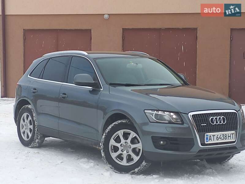 Внедорожник / Кроссовер Audi Q5 2011 в Киеве
