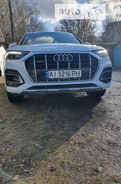 Внедорожник / Кроссовер Audi Q5 2021 в Киеве