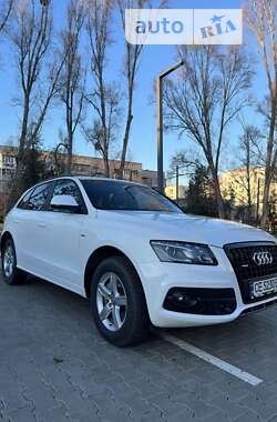 Внедорожник / Кроссовер Audi Q5 2011 в Черновцах