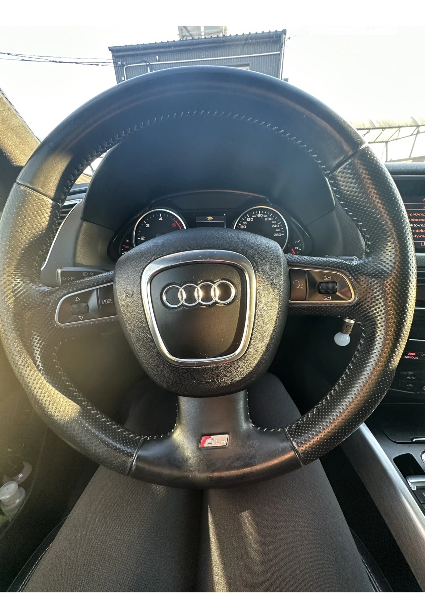 2011 Audi Q5 - мініатюра 25