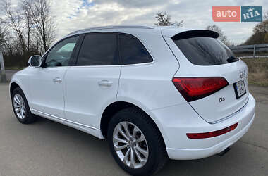 Позашляховик / Кросовер Audi Q5 2015 в Болехові