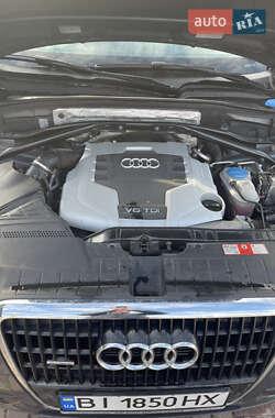 Внедорожник / Кроссовер Audi Q5 2009 в 