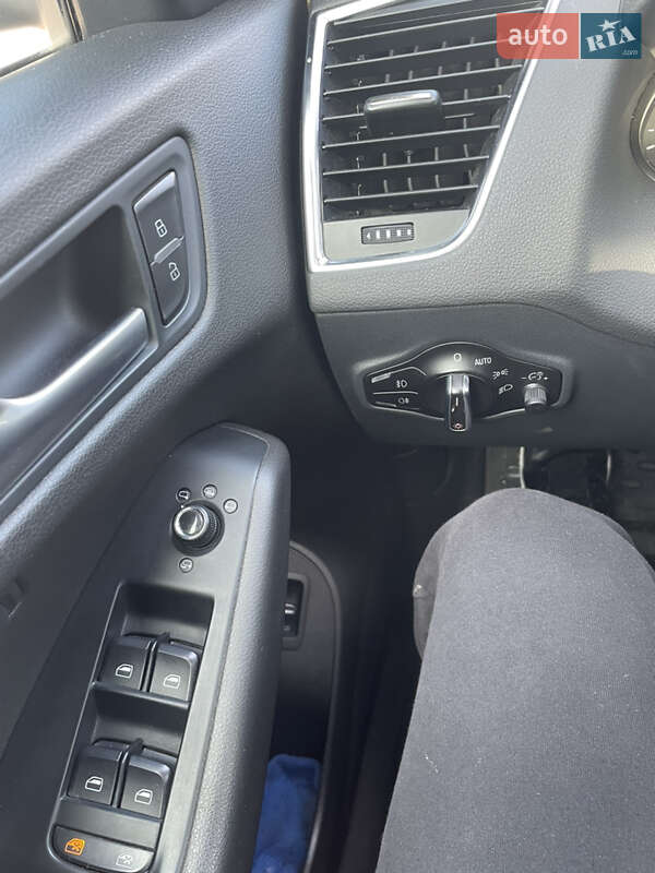 Внедорожник / Кроссовер Audi Q5 2009 в Полтаве