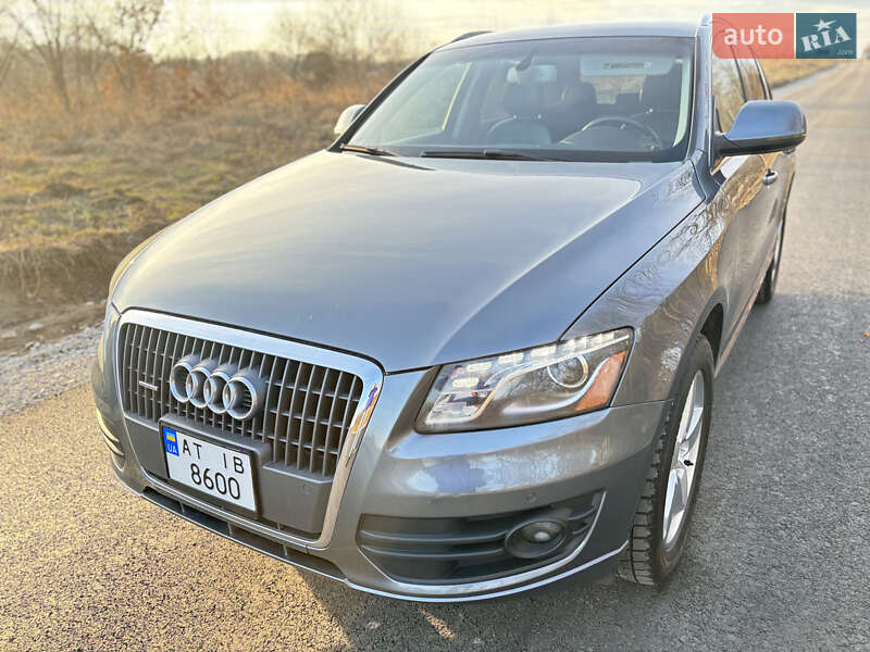 Внедорожник / Кроссовер Audi Q5 2011 в Ивано-Франковске