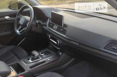 Внедорожник / Кроссовер Audi Q5 2019 в 