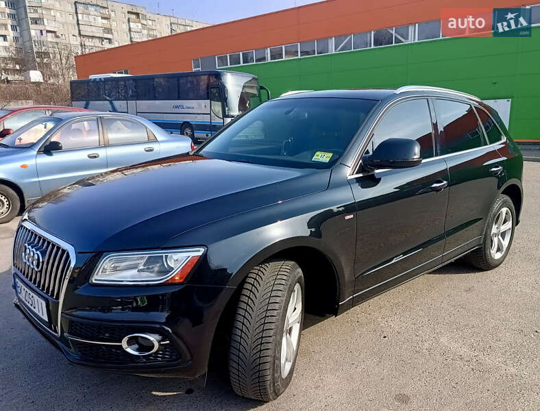 Внедорожник / Кроссовер Audi Q5 2014 в Ровно