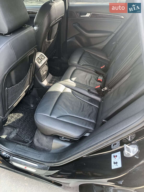 Внедорожник / Кроссовер Audi Q5 2014 в Ровно